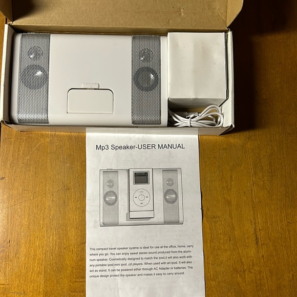 MP3. Speaker - Picture 1 of 2